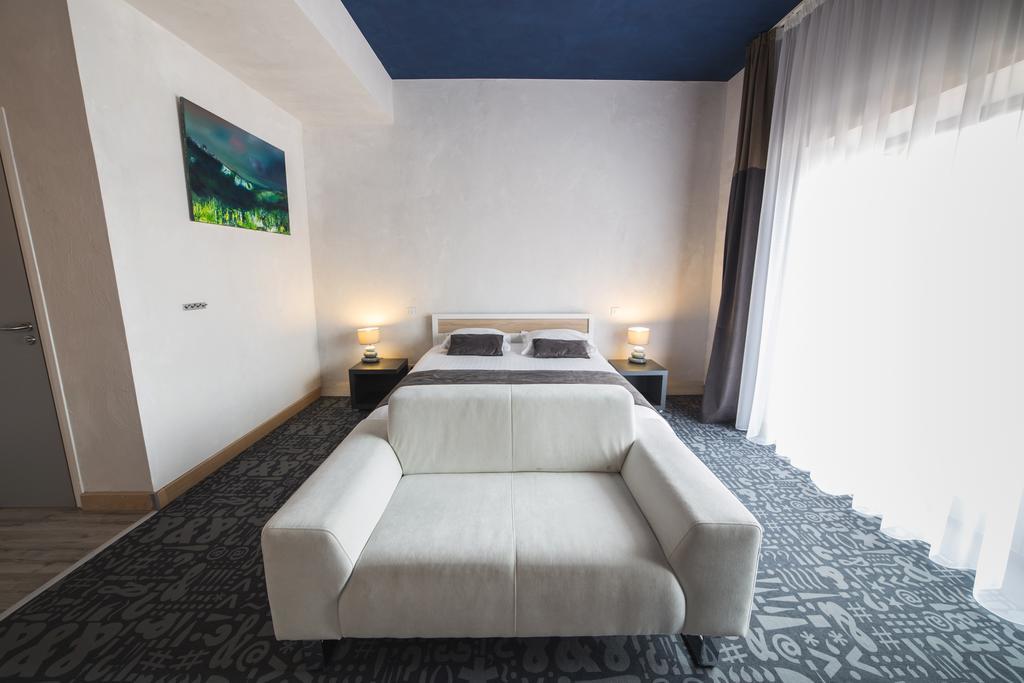 Hotel Le Dormeur Dorlisheim Экстерьер фото