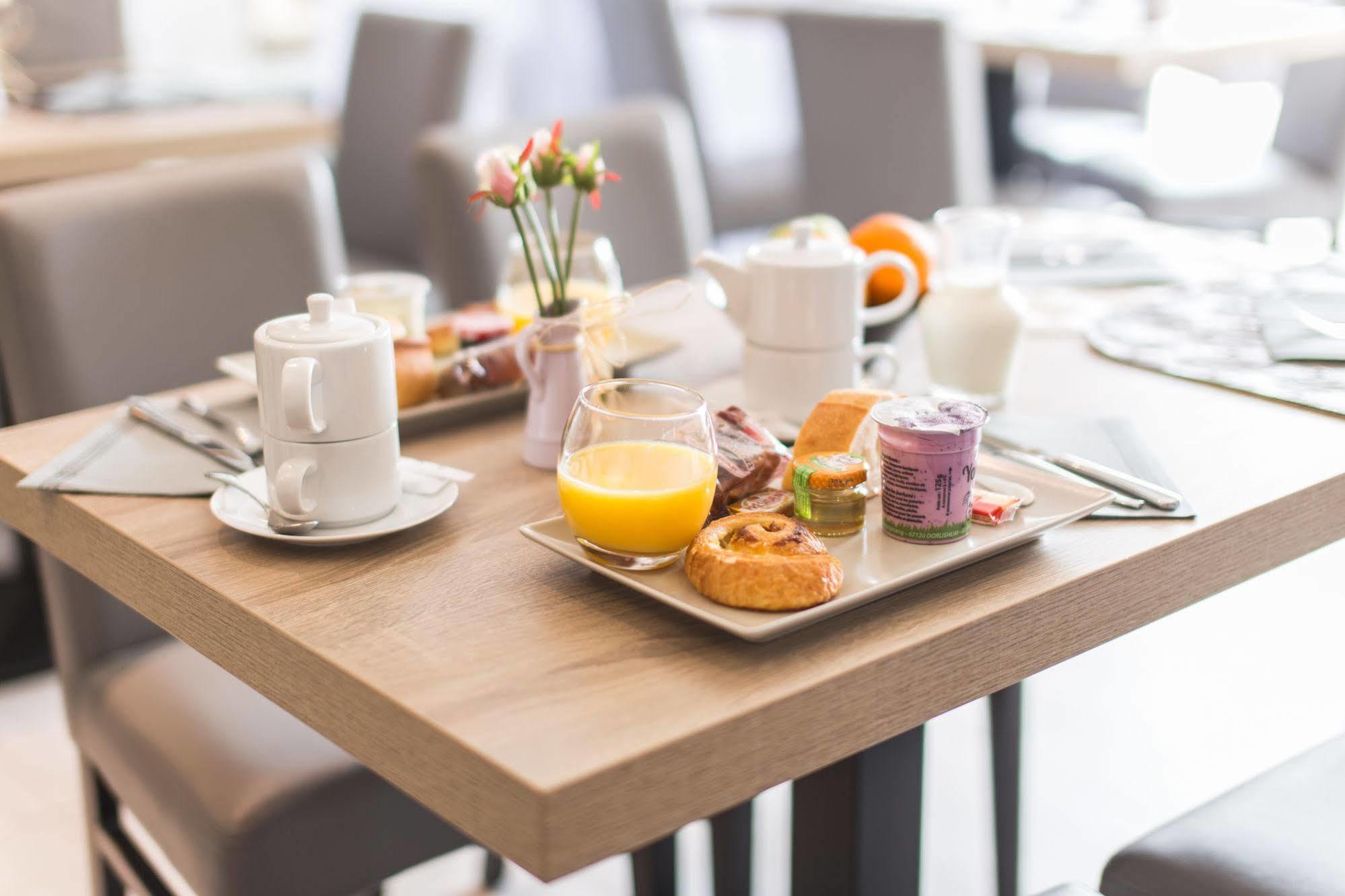 Hotel Le Dormeur Dorlisheim Экстерьер фото