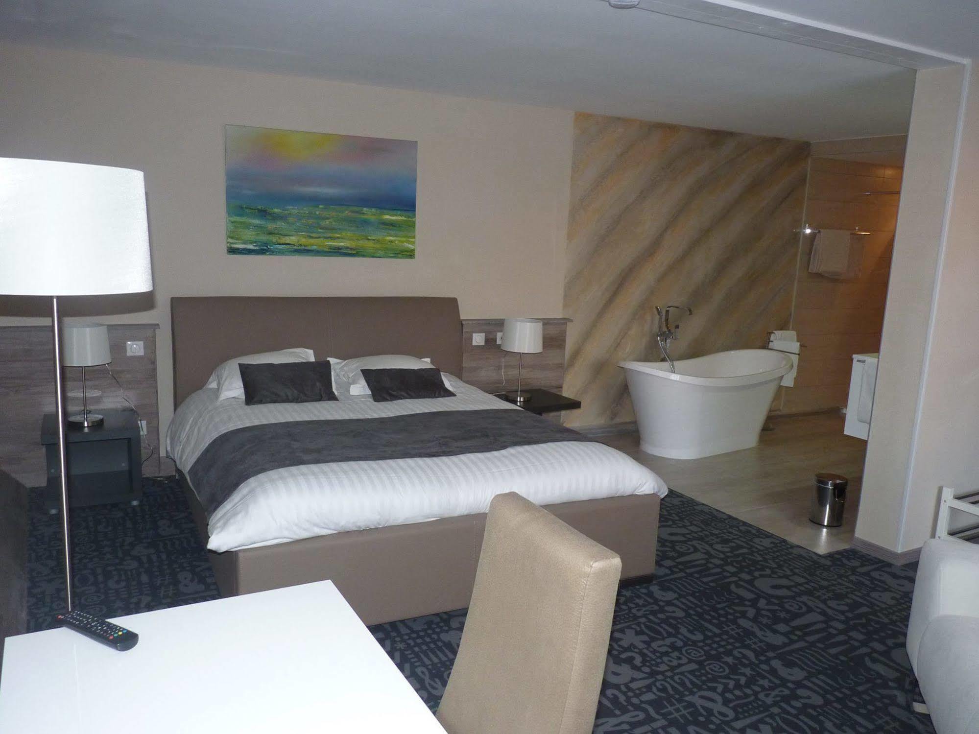 Hotel Le Dormeur Dorlisheim Экстерьер фото